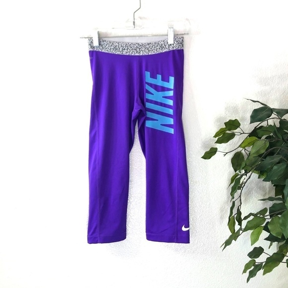 Nike Dri-Fit Purple Cropped Leggings - Picture 1 of 5